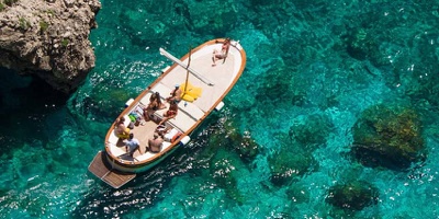 Giro dell'isola in barca privata a Capri